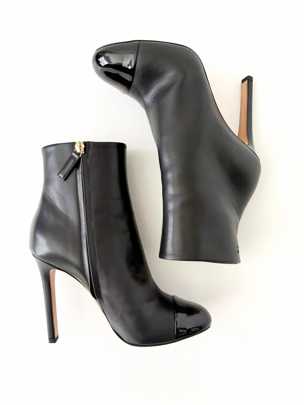 CHANEL | Black Leather CC Cap Toe Ankle Booties Boots Stiletto Heel EU 37